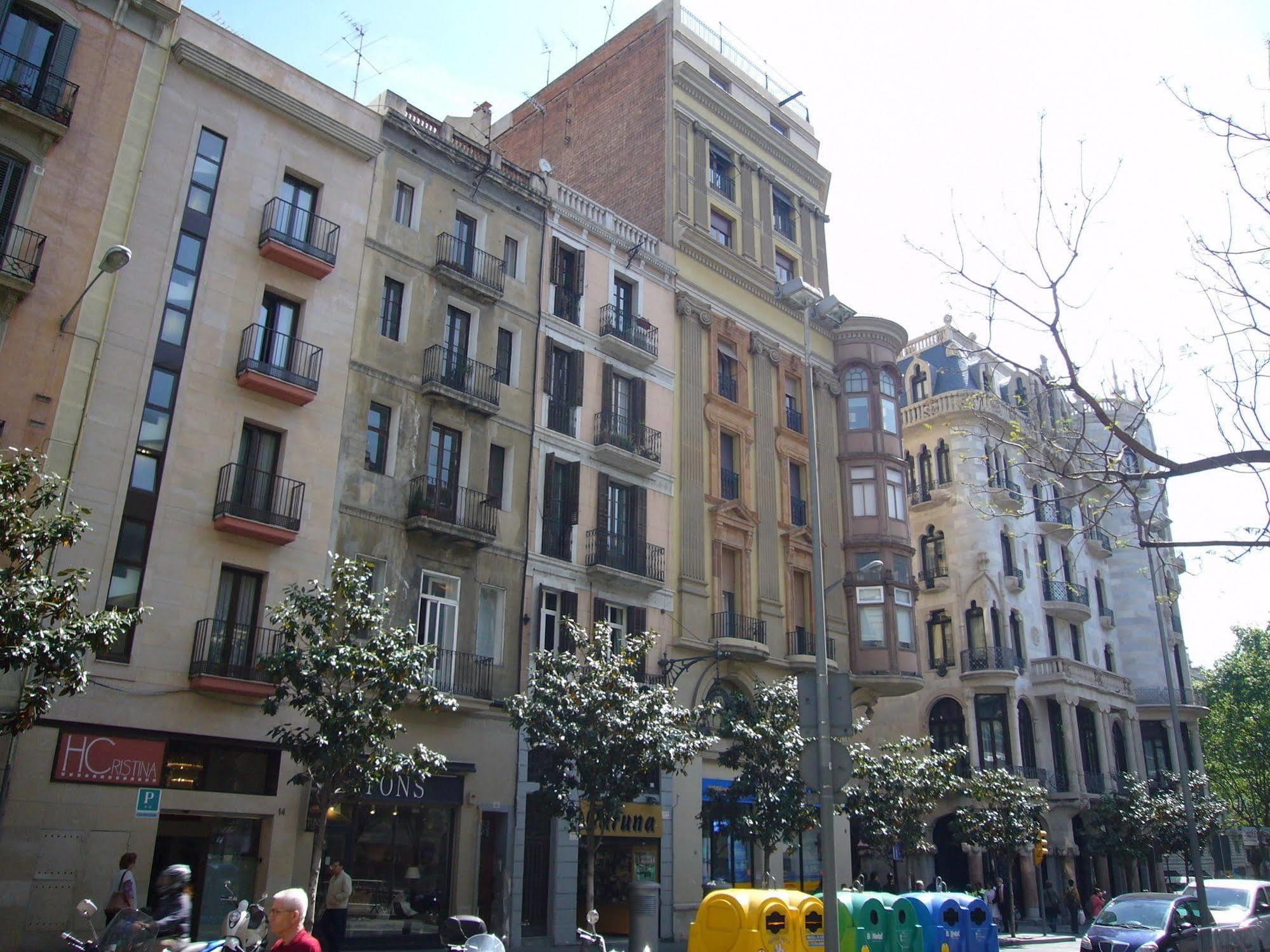 Numa I Brio Aparthotel Barcelona Exterior foto